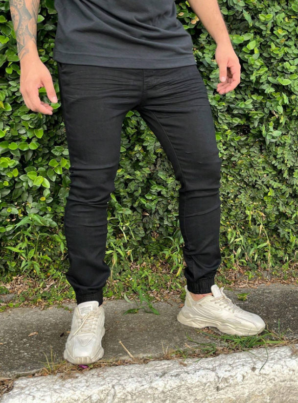 Calça Jogger preta